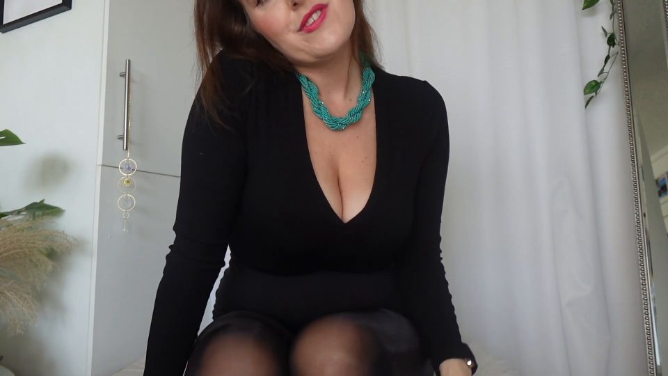 Real British MILF In Pantyhose, High Heels And Slutty Butt Plug With  A.