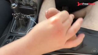 Topless in evening traffic - he squirted his semen before the lights turned green-0