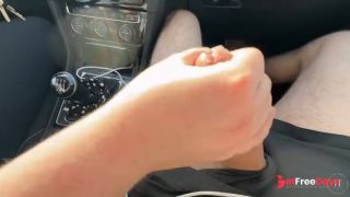 Topless in evening traffic - he squirted his semen before the lights turned green-2