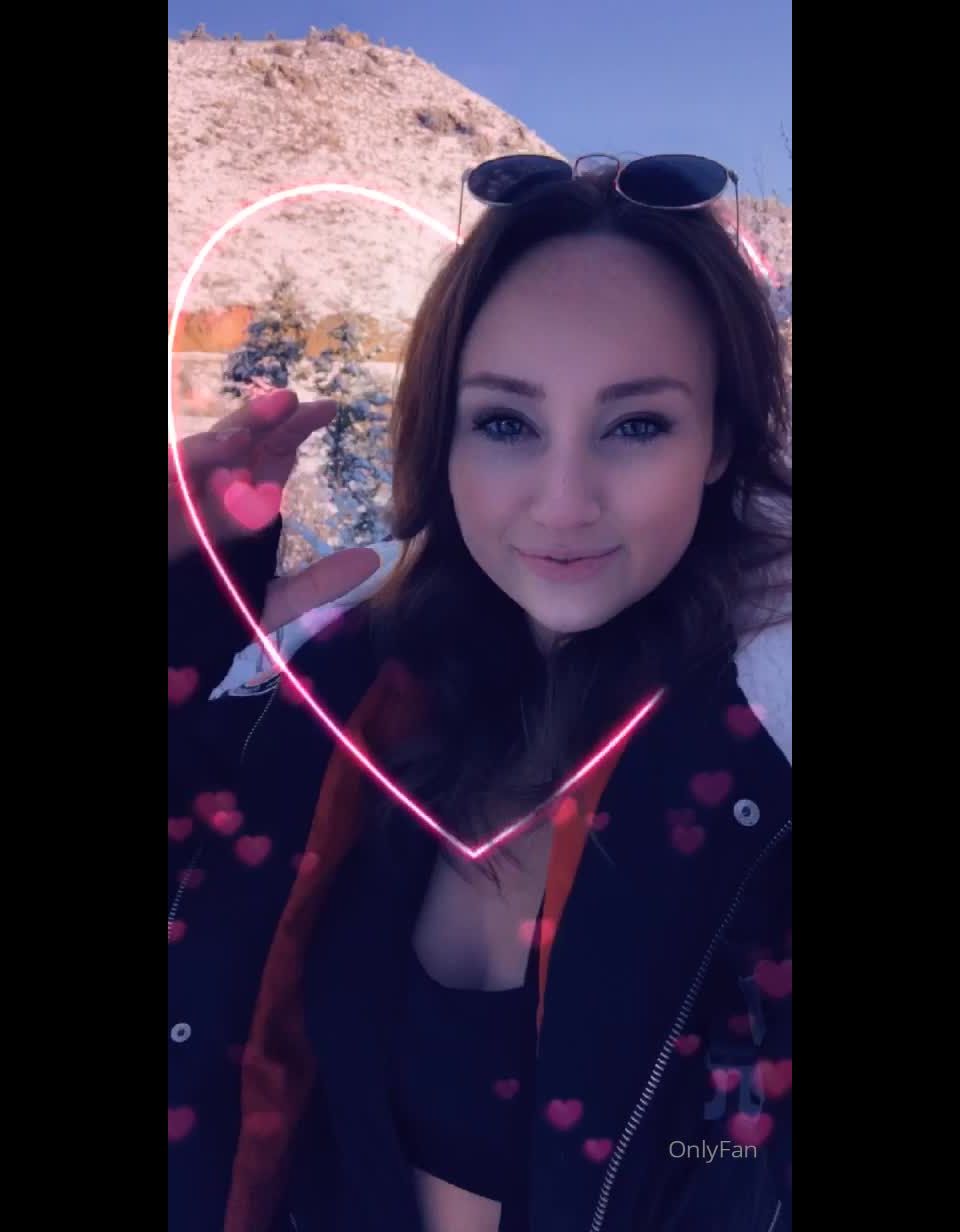 Scarlet Ryan () Scarletryan - did some hiking on my trip it was a little cold 30-10-2019