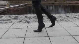 online clip 2 smoking videos - smoking - toe fetish-8