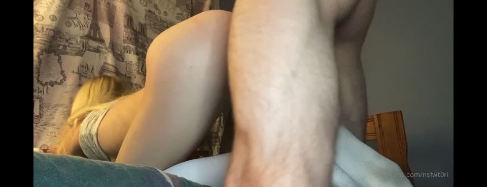 Onlyfans - Nsfwt0ri - PLUGGED DOGGY He fucks me in doggy while Im plugged - 09-10-2021
