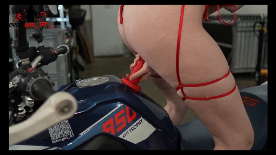Bikergirl_97: Hot Bike Adventure - Teen Pleasures Outdoor