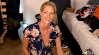 DownBlouse Jerk - leah toy for daddy - femdom - femdom porn femdom island-4