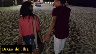Diego da Ilha - charming married woman caught on the beach, filmed by surveillance camera and the cuckold-2