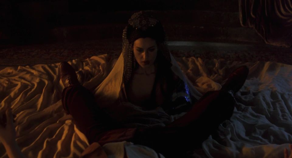 Monica Bellucci – Bram Stoker’s Dracula (1992) HD 1080p - (Celebrity porn)