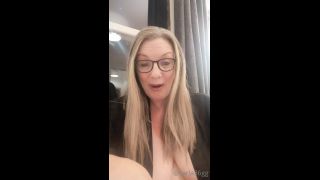 Onlyfans - Ultimate Mature Fantasy - carla36gg - carlaggHey Guys happy new year lets End this year on a good note so for everyone tipping thi - 31-12-2020-0