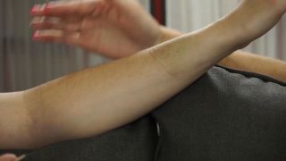 Custom Fetish - Madison Checks Out Neveah s Arm Hair - Fetish-2