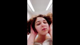 Onlyfans - Leana Lovings - leanalovingsWhat is it like to look up at me as Im getting ready - 29-01-2021-0