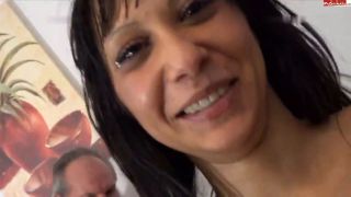 [K2S.CLUB] Jule-19 - Rentner SIEHT ZU wie wir vom SCHWARZEN GEFICKT werden - HD 720P-9