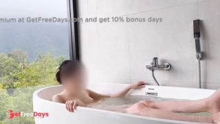 Relux bath time at grass-walled bath room-7