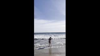 Angel Youngs - angelyoungsxxx () Angelyoungsxxx - went skinny dipping in malibu 16-02-2021-7