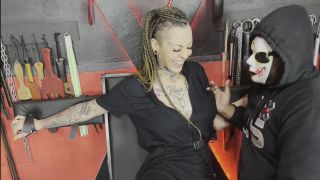 TheTicklingArts - Strong Girl Barbara gets and Upperbody ticklish time.-2