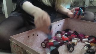 Fetish porn LaLaLaura LaLaLaura aka lauras_kingdom - 08-13-2024 OnlyFans Video - Crystal Claws Nail Polish Collection video-5