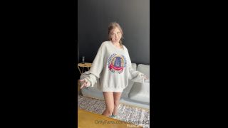 OnlyFans – Riley Reid – I’m Not Pregnant-0