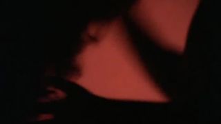 V The Hot One (1977) - (Vintage)-0