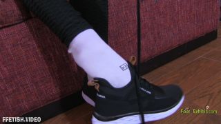 online porn video 35 cousin foot fetish Weak For Feet – Stinky Feet Treat, feet on feet porn-1