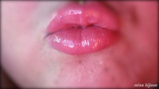 clip 27 Mistress Bijoux - Lip Gloss Extortion - FullHD 1080p on fetish porn female heartbeat fetish-2