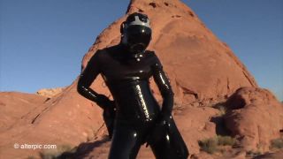 Hot - Valley of Fire-3