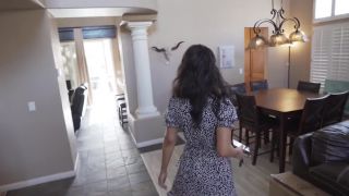 Distracted By My Sexy Stepmom Complete Series HD 2020-1