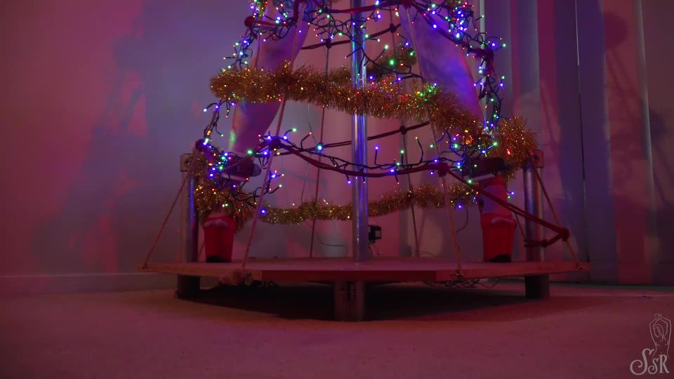 porn video 44 Christmas Tree Girl Feat. Elle Venom - bdsm porn - femdom porn impregnation fetish porn