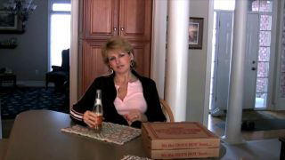 racqueldevonshire com RacPizzaGuy403-1