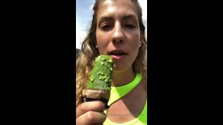 Shona River () Shonariver - this is how you eat ice cream in japan lol 05-09-2019-6