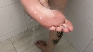 free video 47 ts foot fetish lunafeet 24-10-2020-1133967830-Come here take a shower wit, feet on feet porn-4
