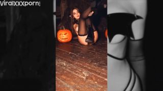 Chernyavskyphoto Shows Off Her Petite Body In A Halloween-themed Lingerie Video Chernyavskyphoto  sexy stockings-3