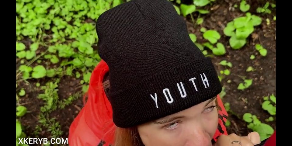 Woods Girlfriend sucked deep throat and was fucked hard in the woods