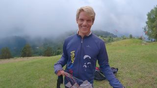 Squirting While Paragliding In 2200 M Above The Sea  7000 Feet 1080p-1