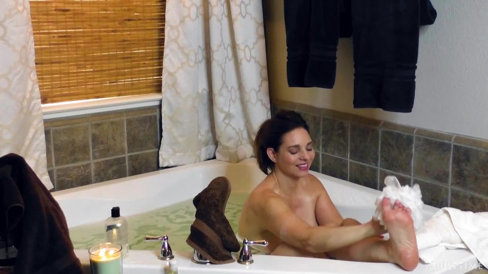 [ShowerSolos] Mindi Mink [10.14.20] [1080p]