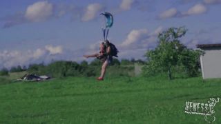 Alina Hennesy Ally Breelsen Naked Parachute Jump-9