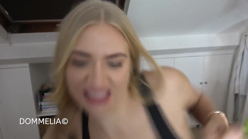 Ballbusting The Gym Creep Download New Porn Video Fast Mo...
