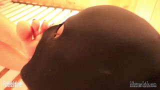 xxx video clip 32 fetish sites Mistress Iside – SAUNA FOOT WORSHIP, domination on femdom porn-7