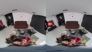clip 30 Girls Love Gifts - Jennifer Mendez and Olivia Stark Smartphone on pornstar teens love anal-1