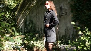  [K2S.CLUB] Tara Cherry X - Tara Cherry sucks a voyeur in an abandoned cemetery (public blowjob) - FullHD 1080P-2