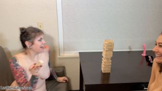 Daphne Brooks & Liss Kiss Truth Or Dare Jenga - Lesbian-6