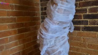 [Lil missy] Untidy Housewife Webbed, Bitten And Cocooned ...-8