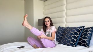 7127 Behind the Scenes - Freyas In Trouble-8