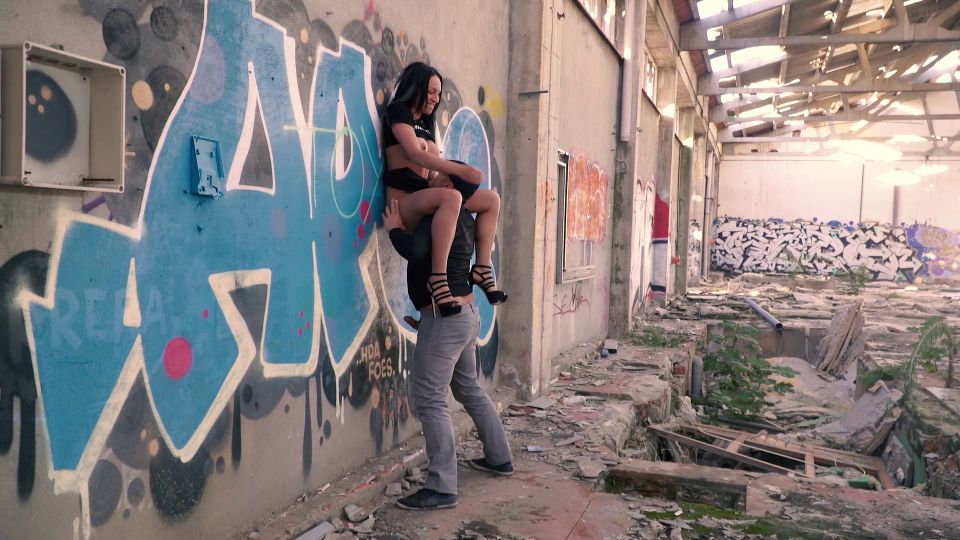 Deborah Diamond's Hot Hicasloca: Must-See Scenes!