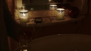 Amy Adams - Sharp Objects s01e01 (2018) HD 1080p - (Celebrity porn)-3