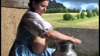 free xxx video 11 Milena Velba. Milk! (528p),  on solo female -1