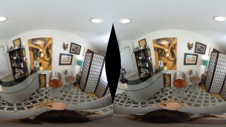 free video 10 Duchess of Pork – McKenzie Lee - vr porn - virtual reality -3