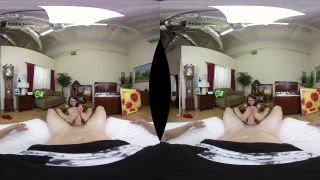On Set with Riley Reid - Smartphone VR-8