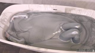 xxx video clip 14 Ambers Sexy Silver Gunge Bath [Full HD 924 MB] - amber - femdom porn japanese feet fetish-4