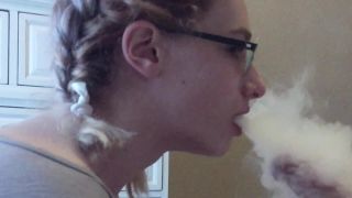 Mollipop_-_Blowing_Smoke_1_-5