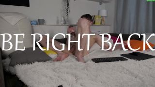 free adult clip 4  Mark nails 22 yo slim Lolla, webcam records on webcam-1