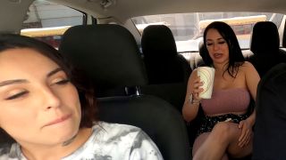Video TARDE DE RETOS CON MICHELLE ALDRETE Y GYANA WHITE Luis Garay ...-6