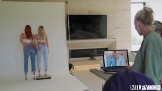 Maitland Ward Brandi Love On Set - 22 December 2023-3